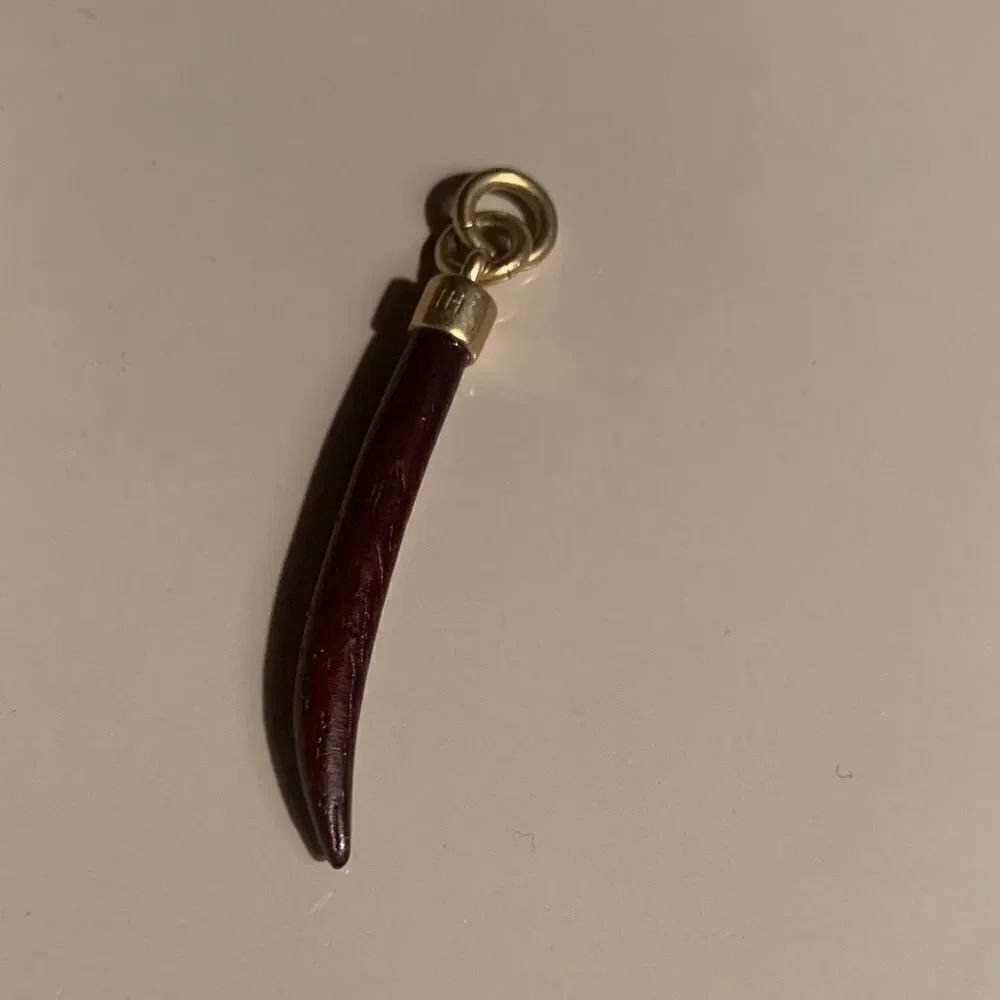 India Hicks Tribal Charm Horn - Rosewood